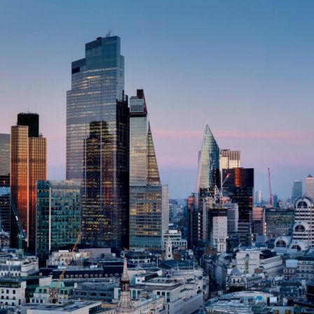 London AR23.jpeg